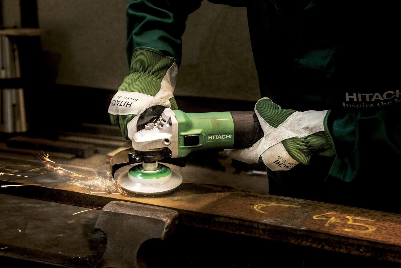 Как стать шлифовщиком оптических деталей